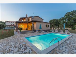 Ubytovanie s bazénom Modrá Istria,Rezervujte  zelenilom Od 257 €